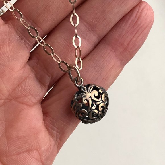 Sterling Silver Necklace with Ornate Pendant 925 - Picture 6 of 12